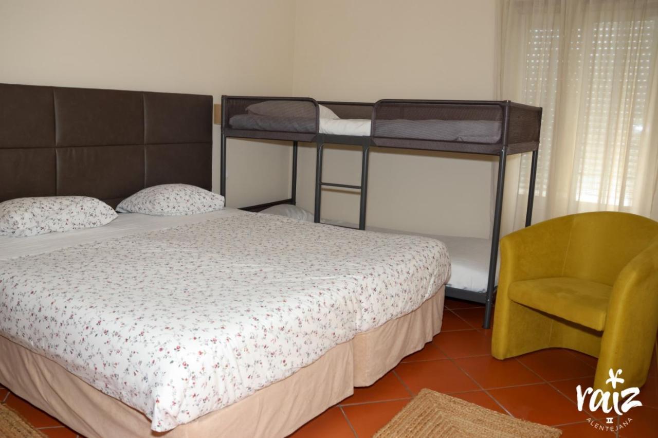 Raiz Alentejana II Bed & Breakfast Reguengos de Monsaraz Exterior photo